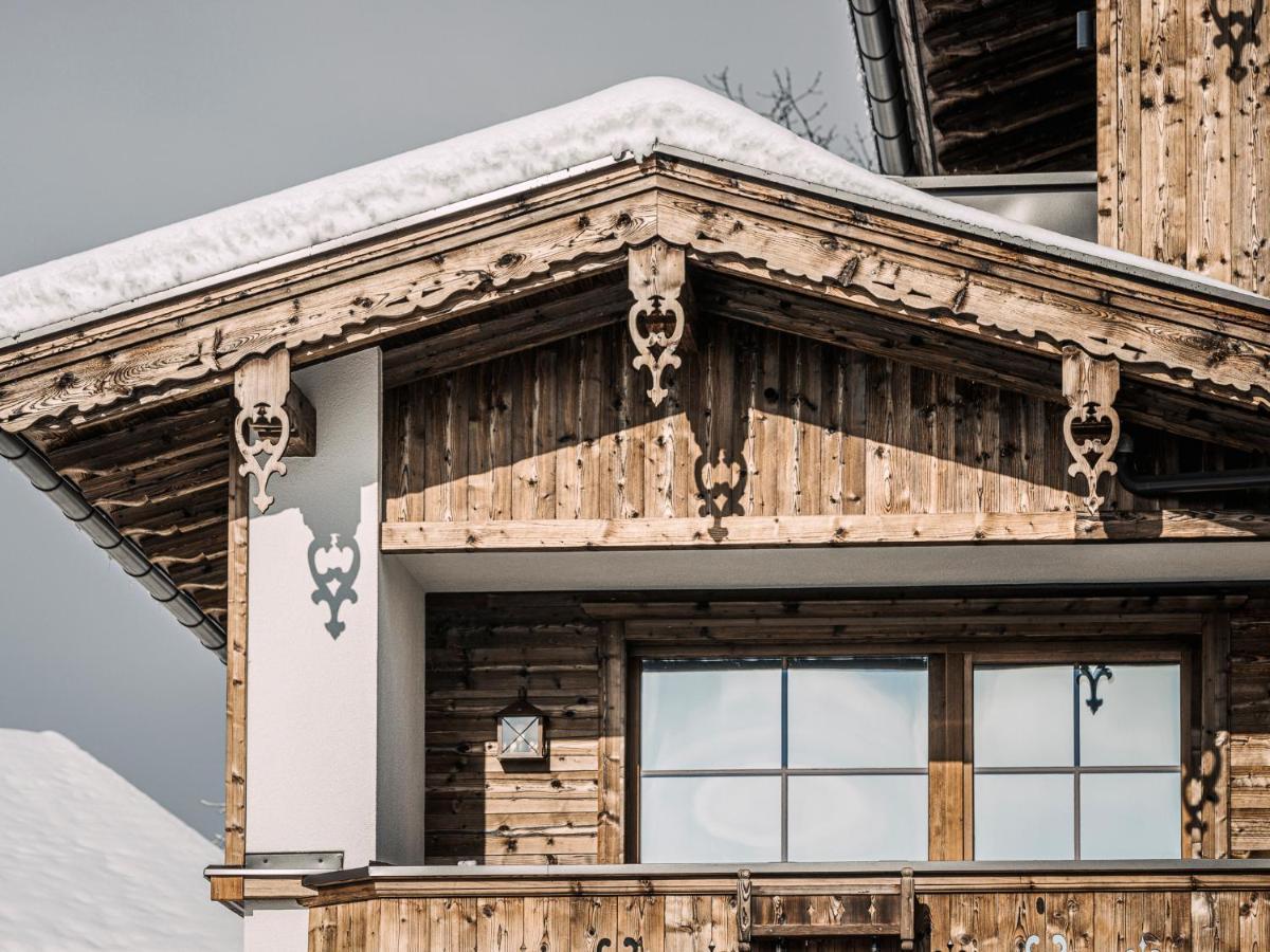 Aparthotel Stacherhof Fuegen Exterior photo